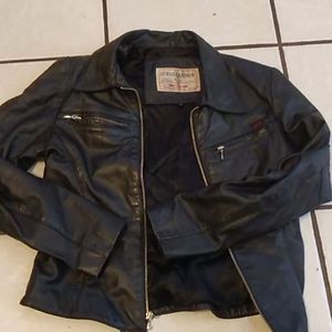 Black Guess authentic leather jacket
